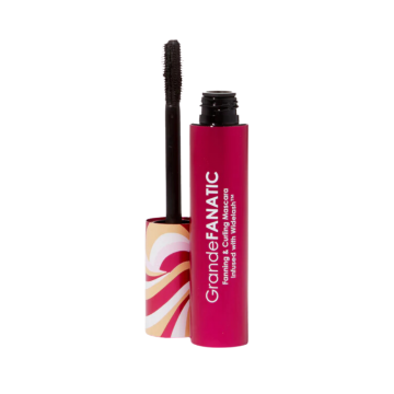 GrandeFANATIC Fanning & Curling Mascara infused with Widelash™