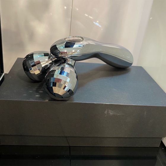 Lee Beauty Microcurrent Roller